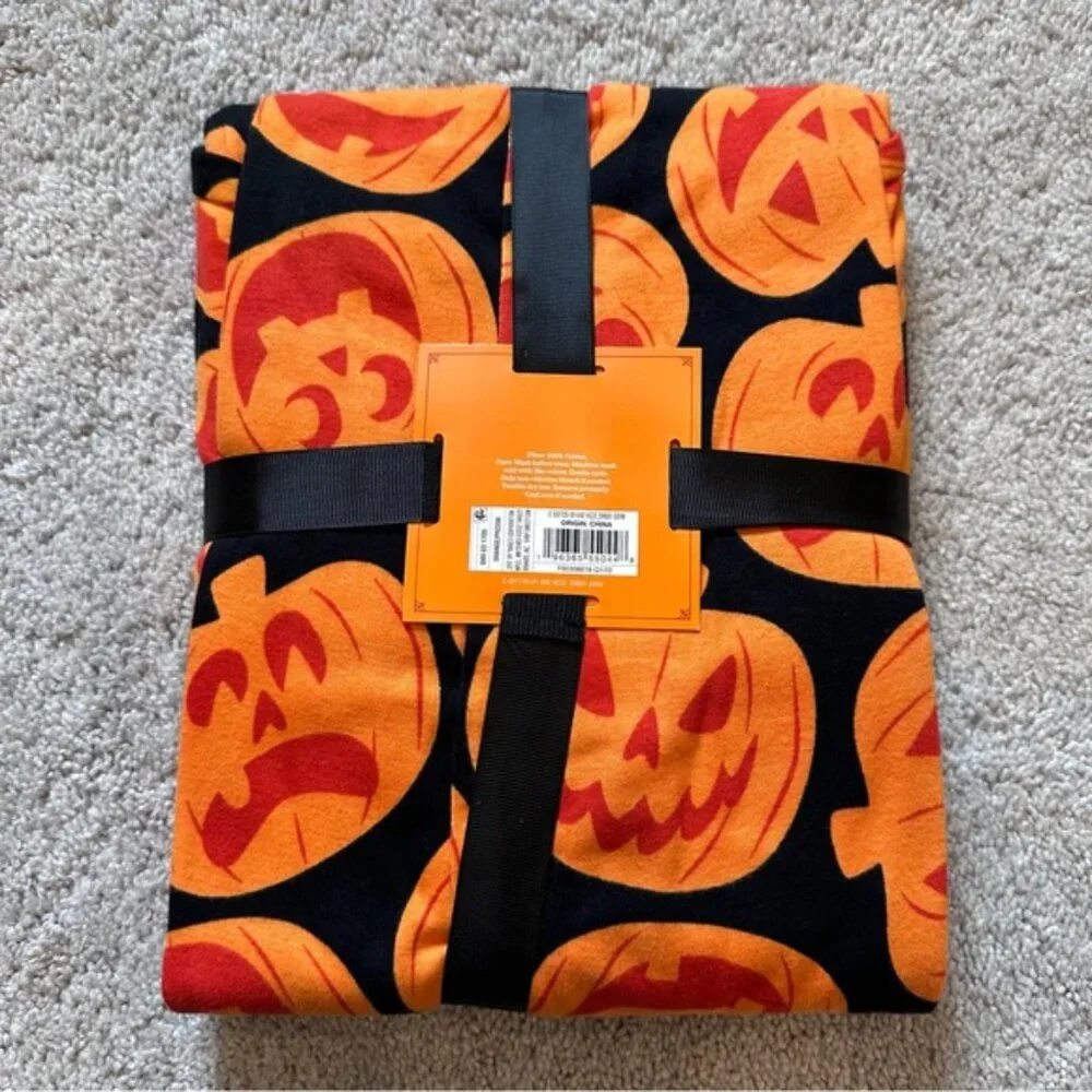 Target Hyde & Eek! | 2-Piece Family Sleep Set Pumpkins Print | Size Medium